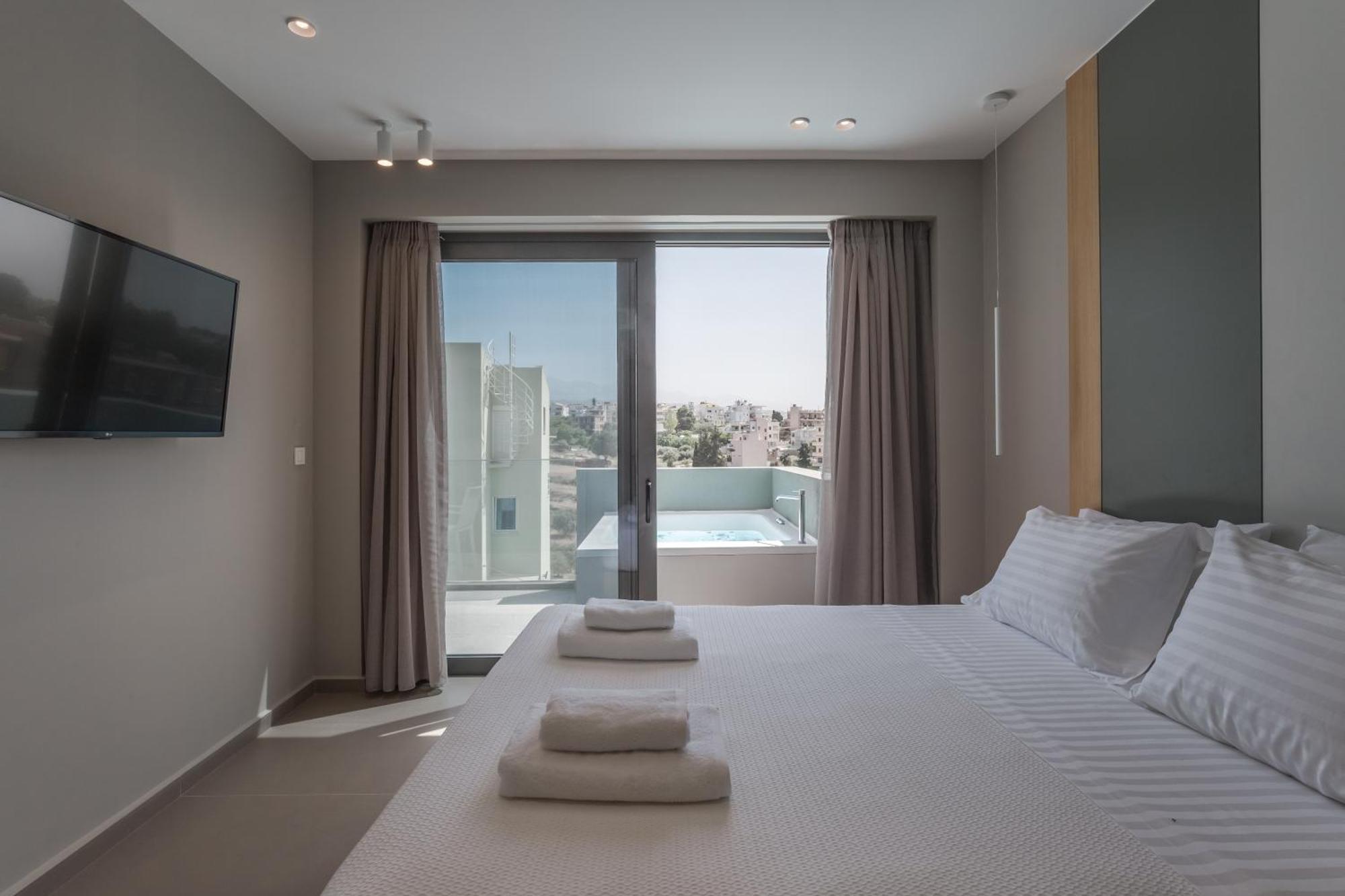 Noemie Luxury Suites Chania  Værelse billede
